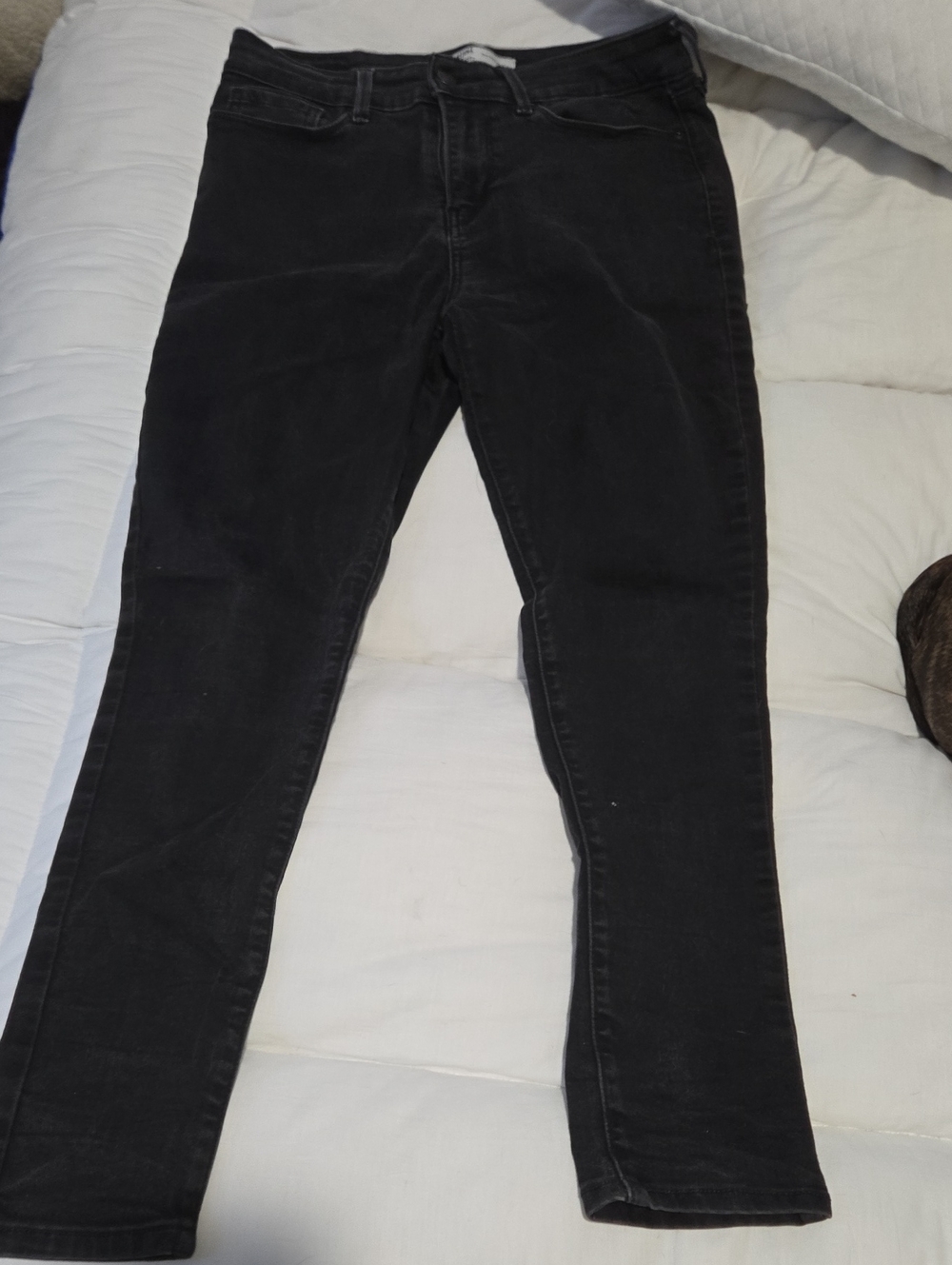 Stretch Skinny Jeans in Black - Womens